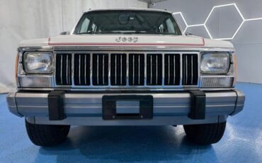 Jeep-Cherokee-1991-SUV-2