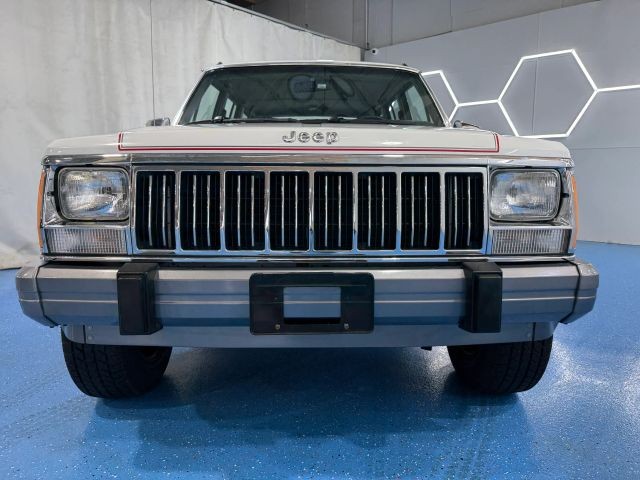 Jeep-Cherokee-1991-SUV-2