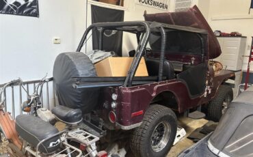 Jeep-Cj5-1972-Burgandy-Black