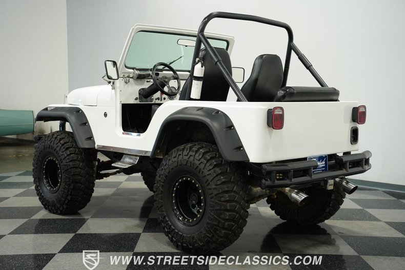 Jeep-Cj5-1979-White-Black-14