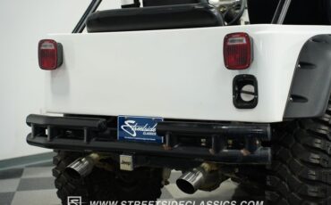 Jeep-Cj5-1979-White-Black-27