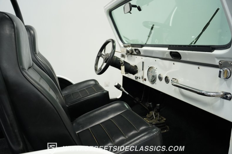 Jeep-Cj5-1979-White-Black-46
