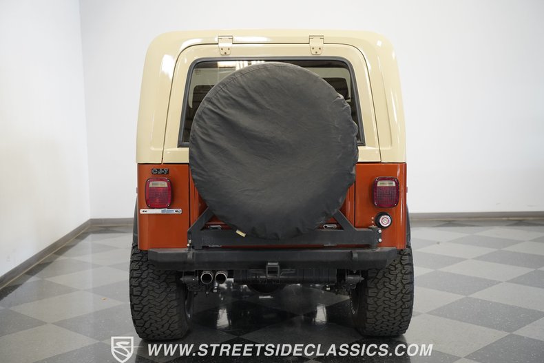 Jeep-Cj7-1976-Orange-Tan-24