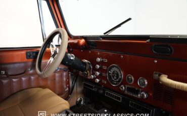 Jeep-Cj7-1976-Orange-Tan-45