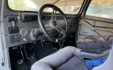 Jeep-Cj7-1977-Gray-Black-4