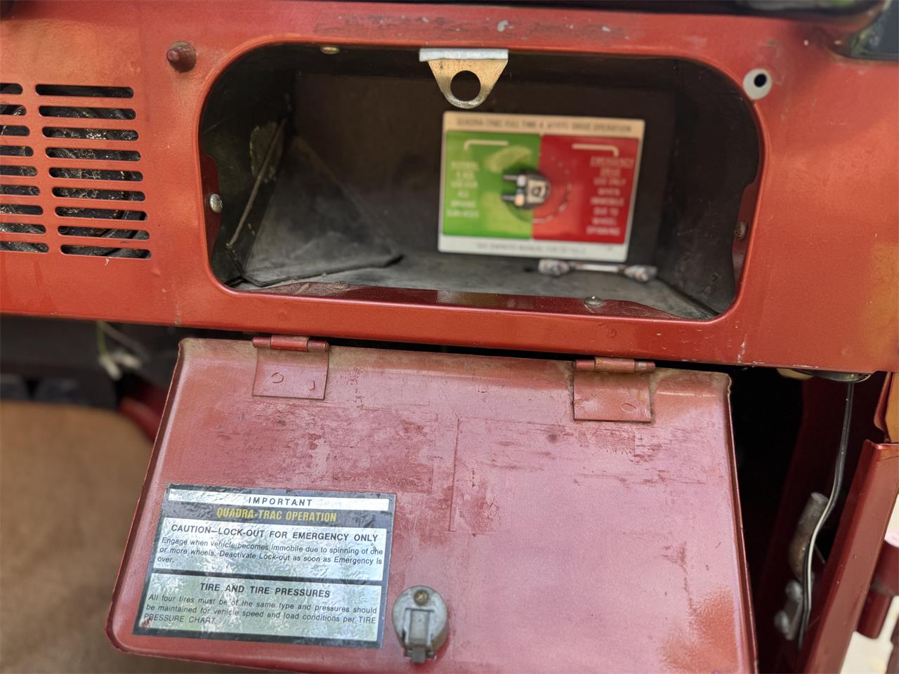 Jeep-Cj7-1979-Russett-Red-Tan-20