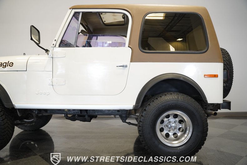Jeep-Cj7-1980-White-Tan-28
