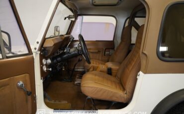 Jeep-Cj7-1980-White-Tan-6