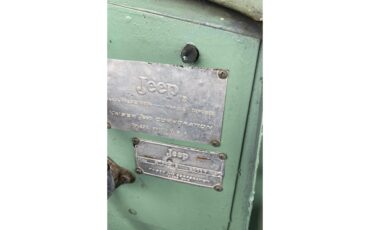 Jeep-Commando-1968-Green-Black-2