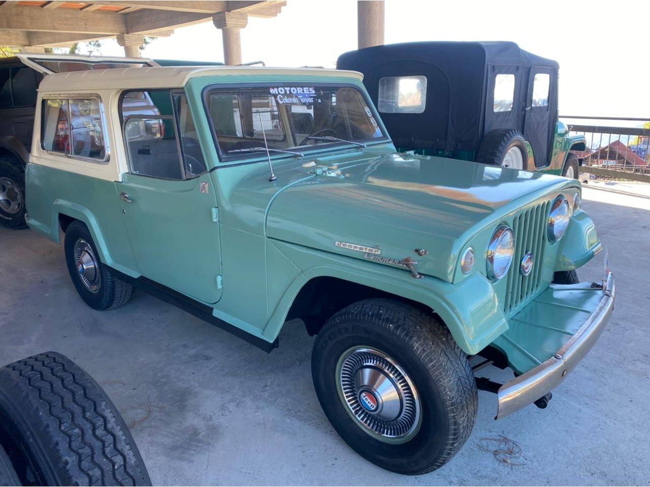 Jeep-Commando-1968-Green-Black-4