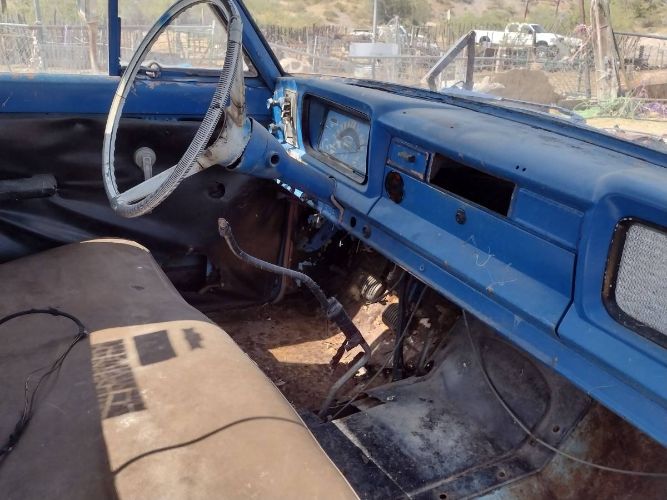 Jeep-Gladiator-1963-Brown-8