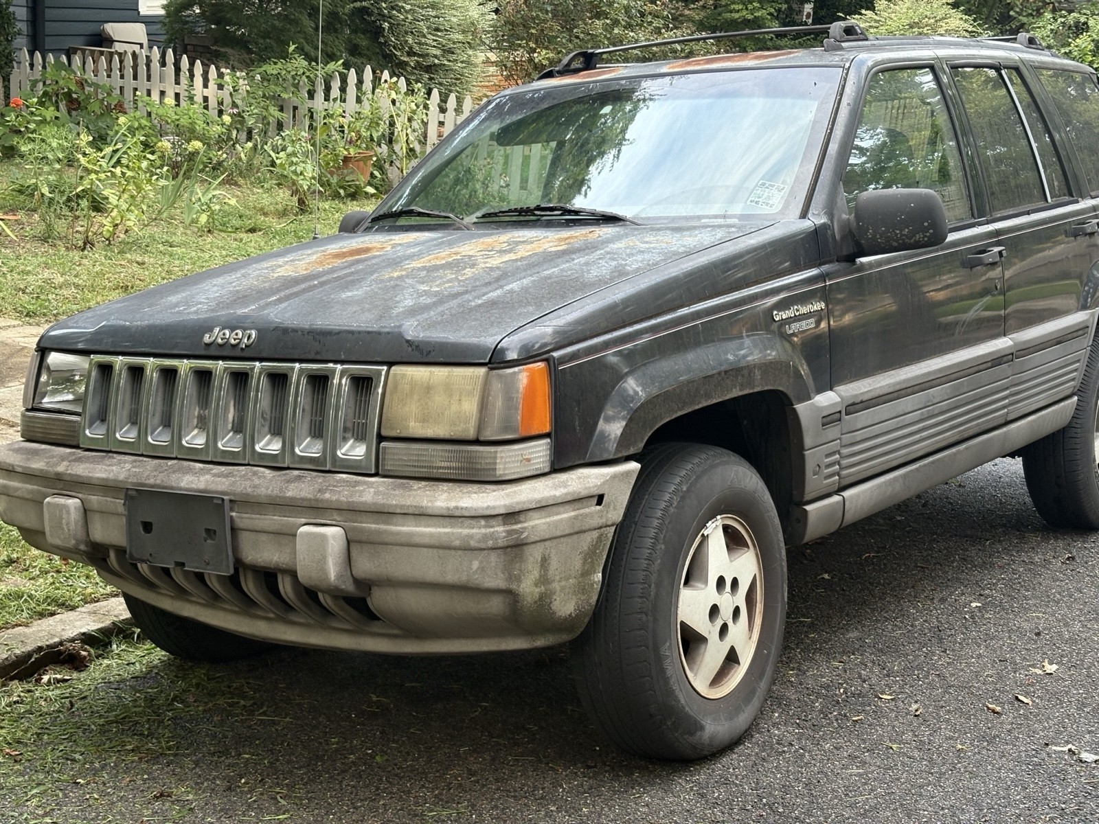 Jeep-Grand-Cherokee-1995-SUV-1