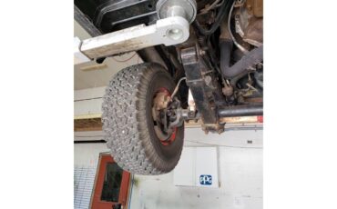 Jeep-J10-1976-Black-Gray-15