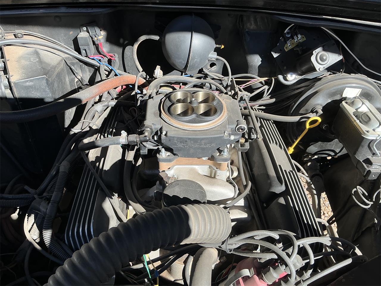 Jeep-J10-1976-Black-Gray-23