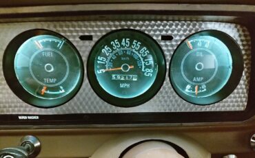 Jeep-J10-1981-Standard-Cab-Pickup-11