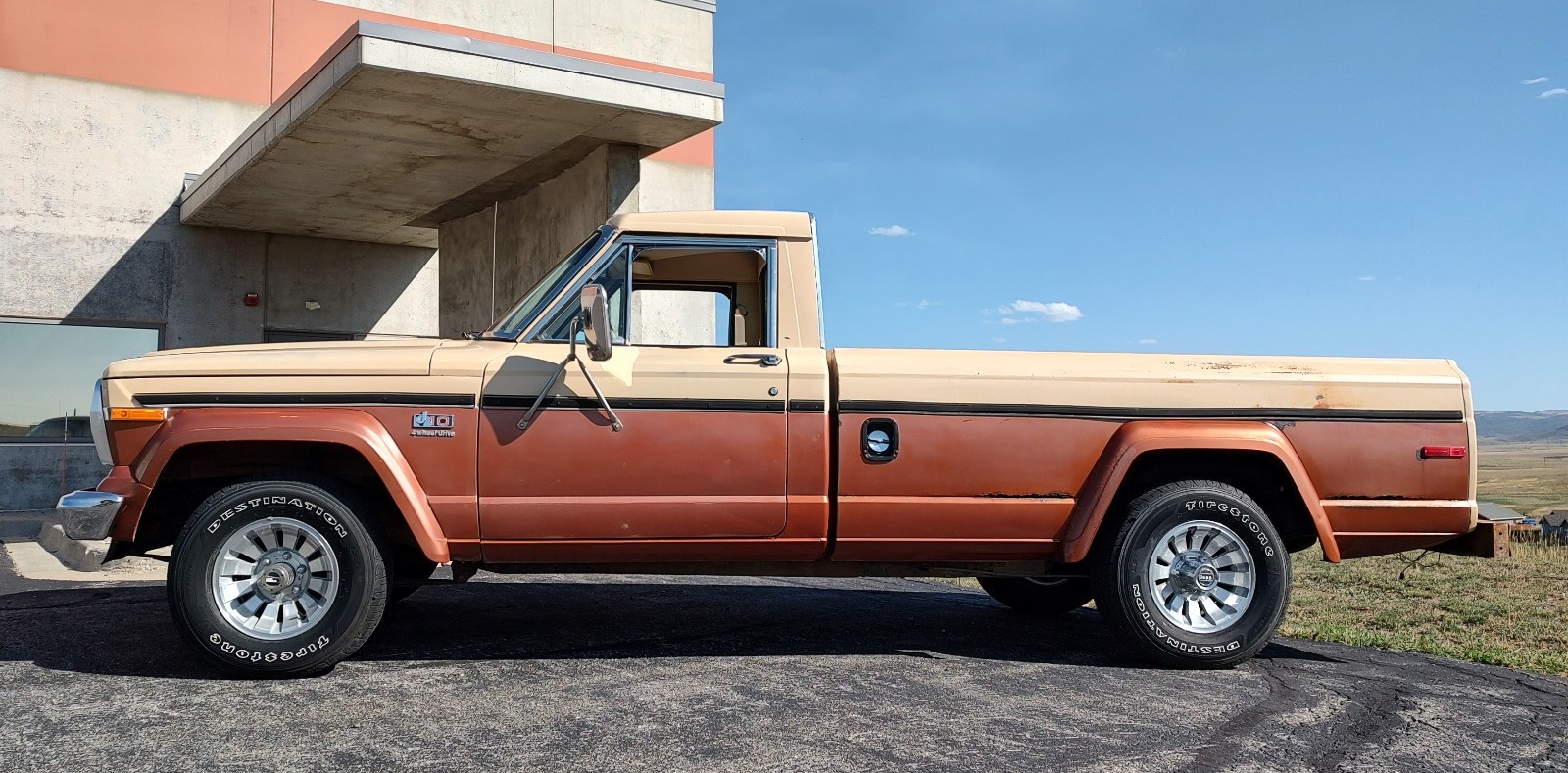 Jeep-J10-1981-Standard-Cab-Pickup-6
