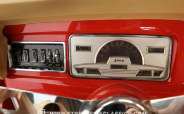 Jeep-Jeepster-1968-Red-Tan-34