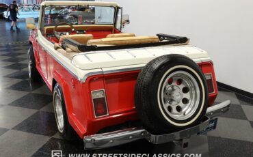 Jeep-Jeepster-1968-Red-Tan-6