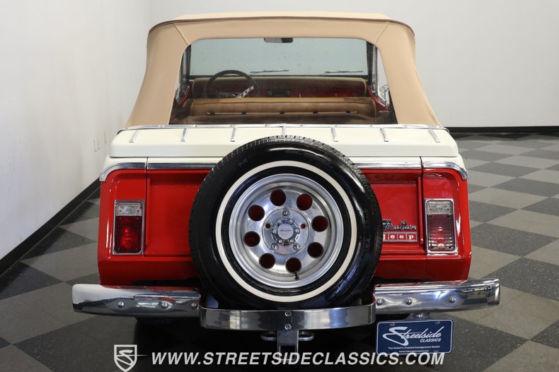 Jeep-Jeepster-1968-Red-Tan-7