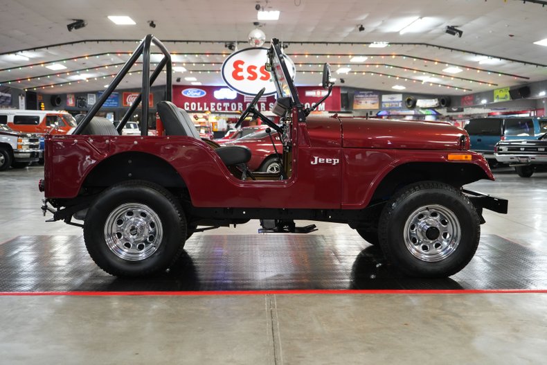 Jeep-Other-1973-Maroon-Tan-23