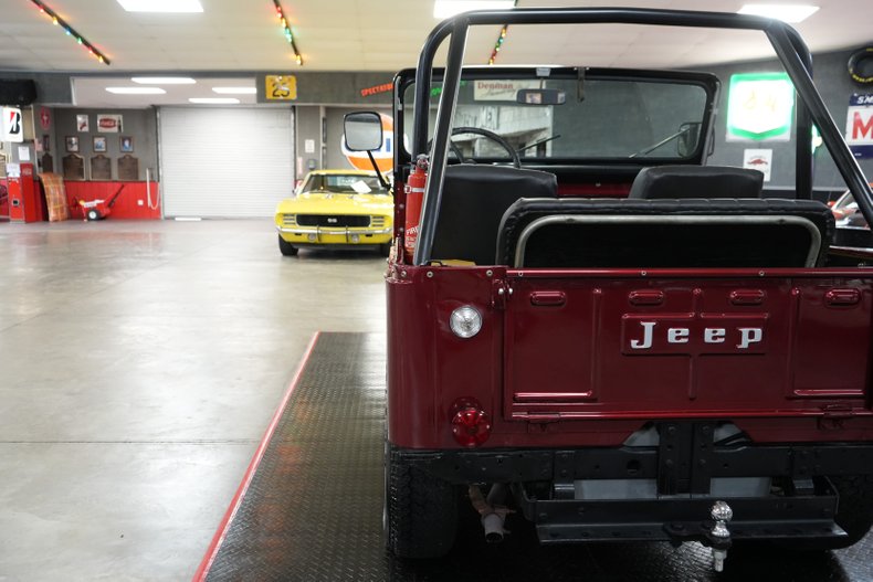 Jeep-Other-1973-Maroon-Tan-33