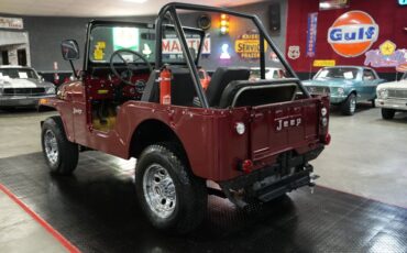 Jeep-Other-1973-Maroon-Tan-34