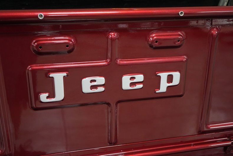 Jeep-Other-1973-Maroon-Tan-35