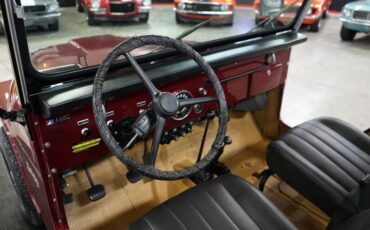 Jeep-Other-1973-Maroon-Tan-40
