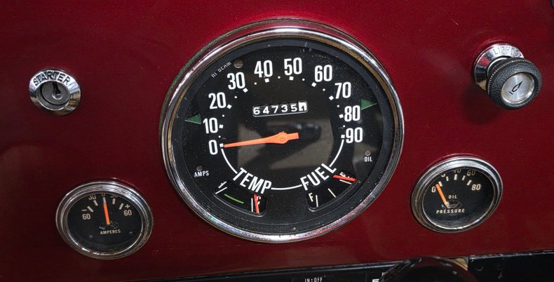 Jeep-Other-1973-Maroon-Tan-41