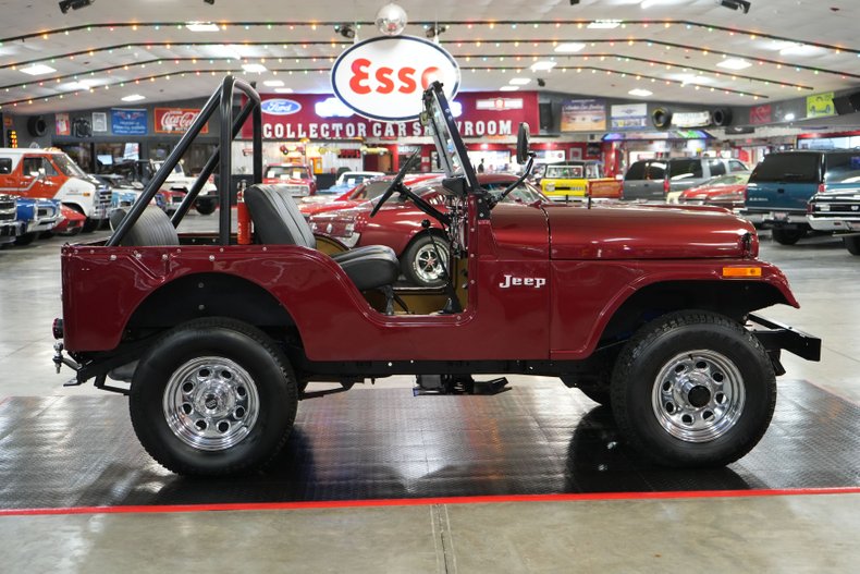 Jeep-Other-1973-Maroon-Tan-8