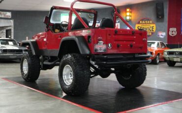 Jeep-Other-1982-Red-Black-20