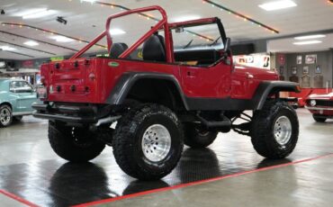 Jeep-Other-1982-Red-Black-22