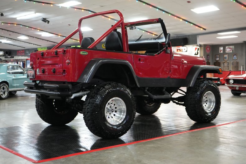 Jeep-Other-1982-Red-Black-22