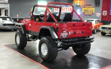 Jeep-Other-1982-Red-Black