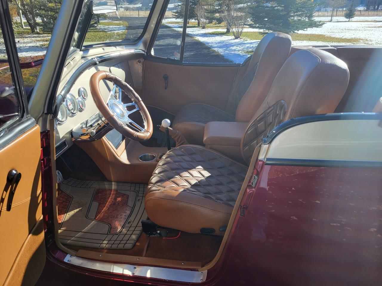 Jeep-Overlander-1949-Cranberry-Cashmere-Saddle-Brown-16