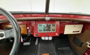 Jeep-Ster-1948-Brick-Red-Metallic-Red-ampamp-Black-47
