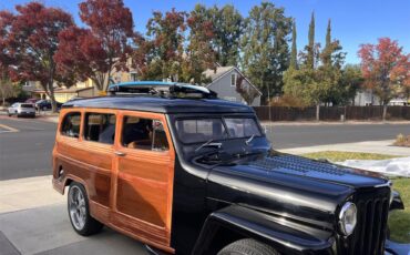 Jeep-Wagon-1947-Custom-Beige-20