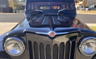 Jeep-Wagon-1947-Custom-Beige-22