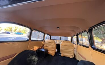 Jeep-Wagon-1947-Custom-Beige-26