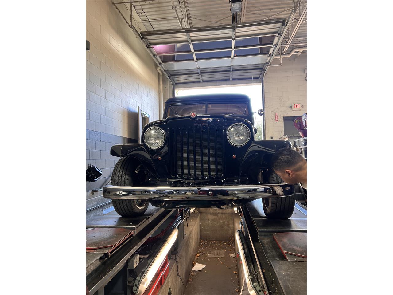 Jeep-Wagon-1947-Custom-Beige-33