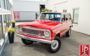 Jeep-Wagoneer-1968-SUV-1