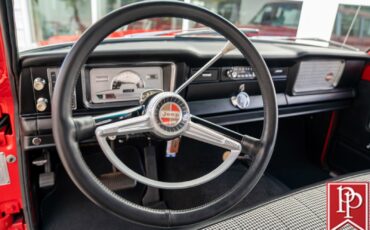Jeep-Wagoneer-1968-SUV-23