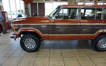 Jeep-Wagoneer-1981-Classic-Car-37