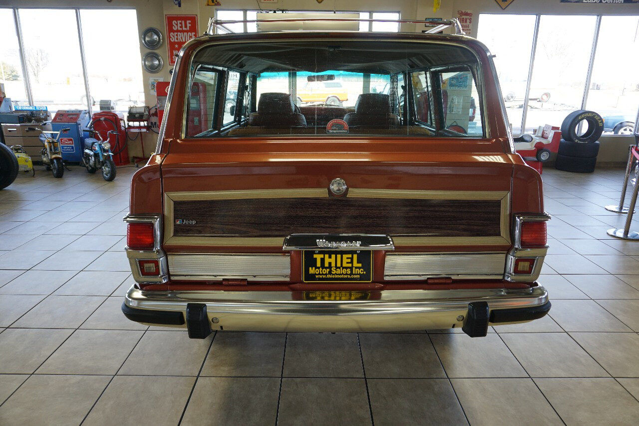 Jeep-Wagoneer-1981-Classic-Car-6