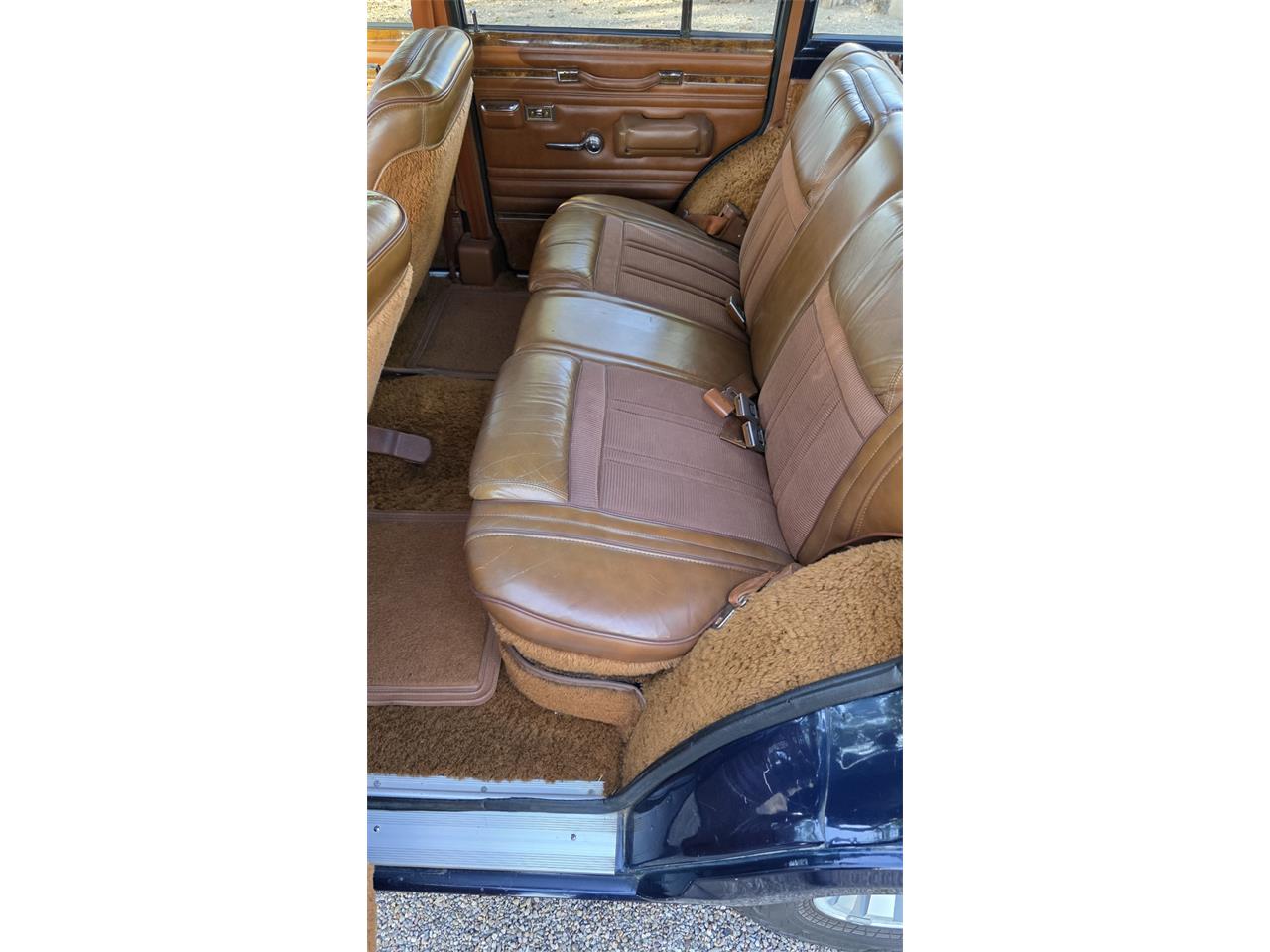 Jeep-Wagoneer-1983-Blue-Rust-26