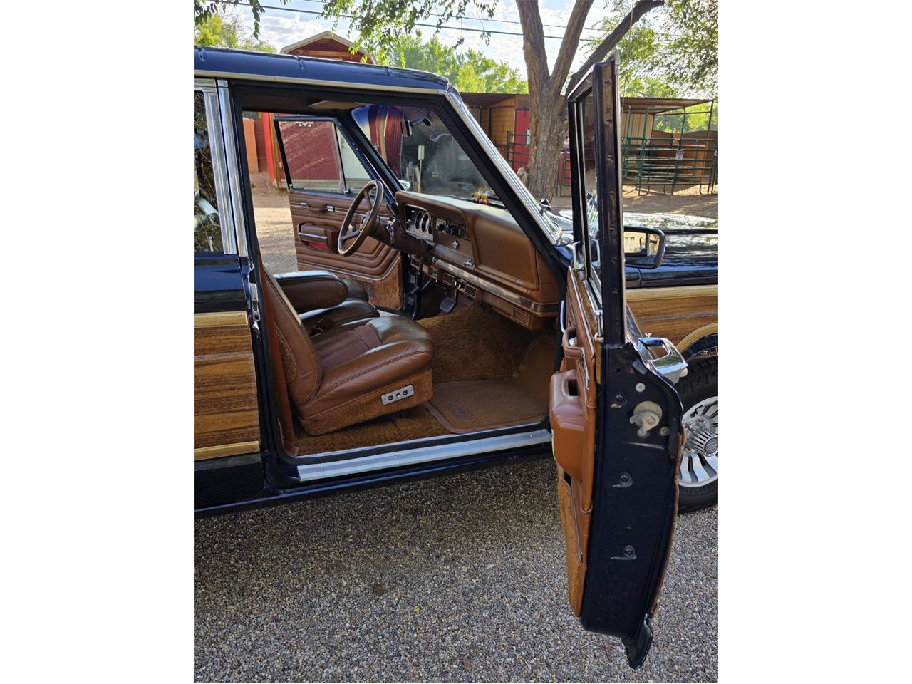 Jeep-Wagoneer-1983-Blue-Rust-27