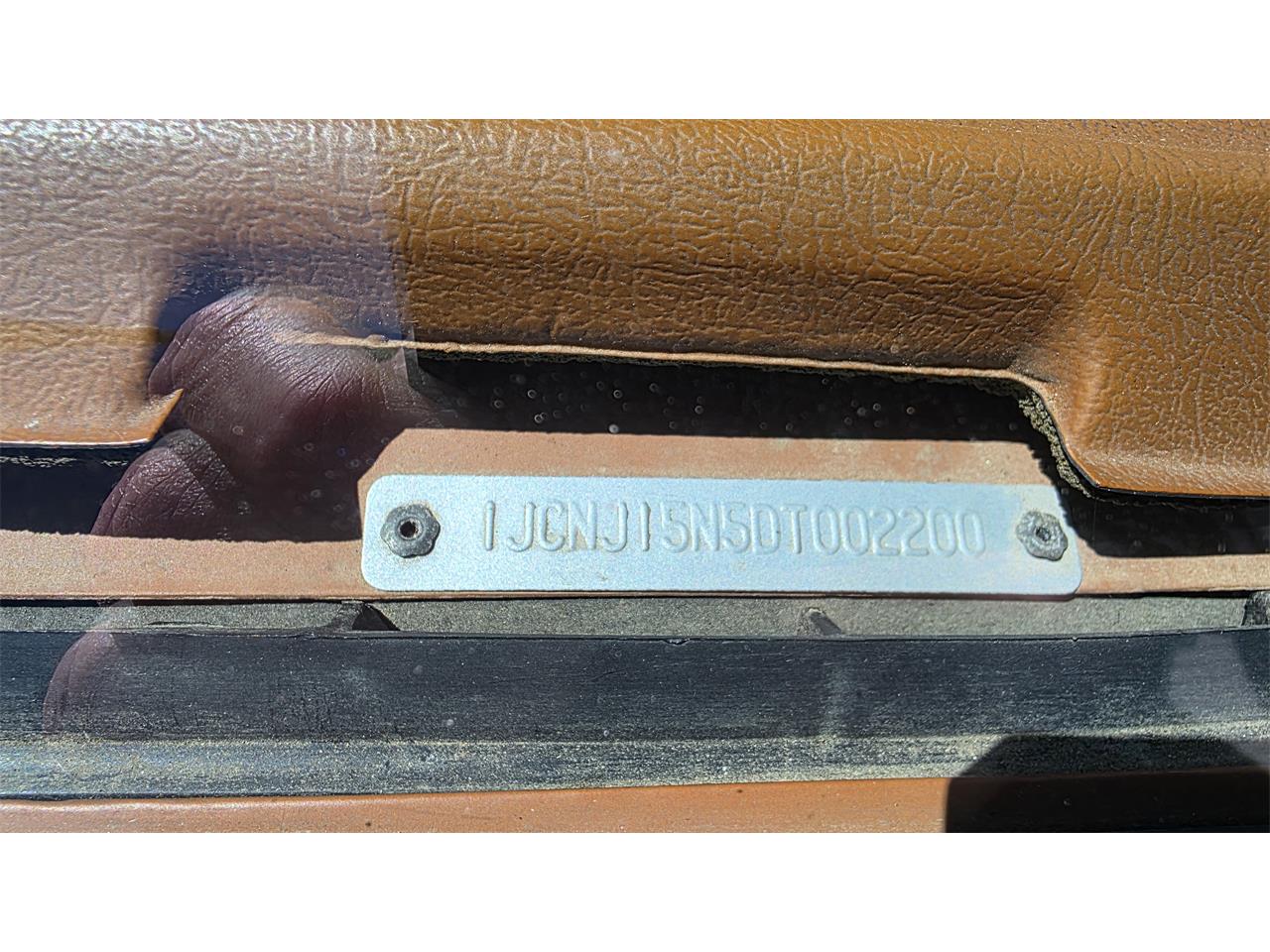 Jeep-Wagoneer-1983-Blue-Rust-8