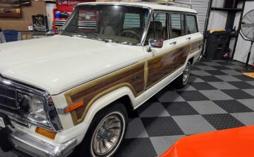 Jeep-Wagoneer-1987-SUV-3