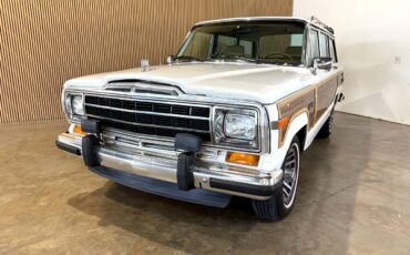 Jeep-Wagoneer-1988-SUV-2