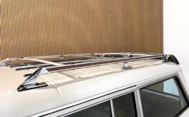 Jeep-Wagoneer-1988-SUV-20